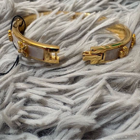 Kate Spade Gold and White Bangle NWT - Picture 13 of 13